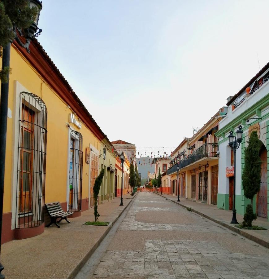 Hotel Amayal San Cristóbal de Las Casas Exteriör bild